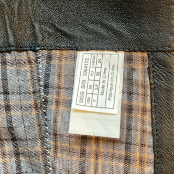 Ugg Black Tall Boots, 7 - Picture 9 of 12